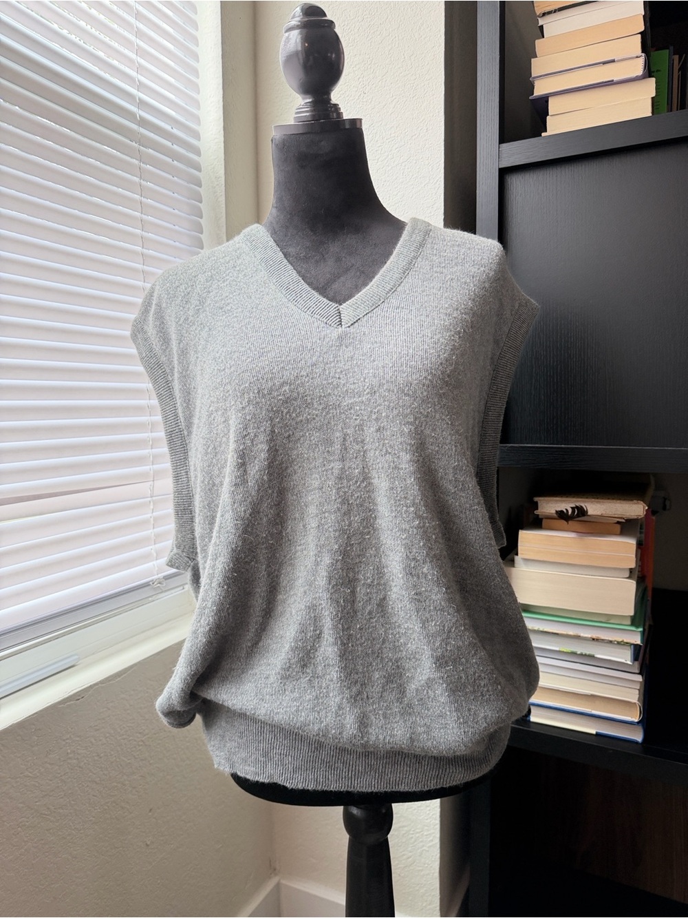 Vintage USA Made Men's V-Neck Knit Sweater Vest in Gray